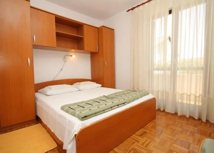 Apartman With A Parking Space Kukljica, Ugljan - 8278 Kukljica
