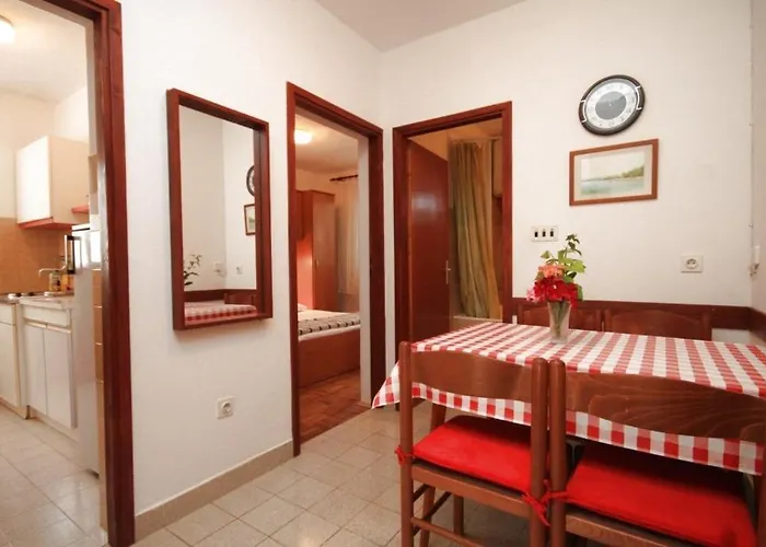 With A Parking Space Kukljica, Ugljan - 8278 Apartman *